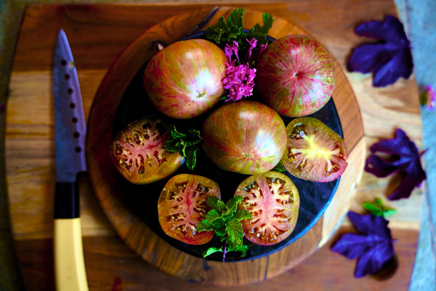 Large barred boar tomato seeds